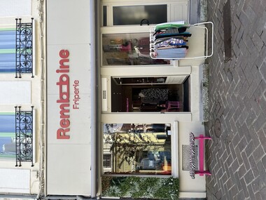 La boutique Rembobine, vue de l'extérieur